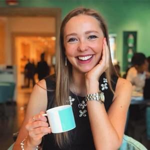 Meet your Posher, Lex